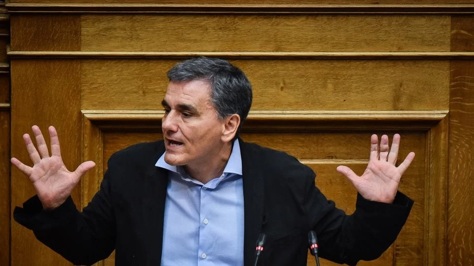 Ο Τσακαλώτος ομολογεί: Δεν πήραμε τον γαλλικό μηχανισμό για το χρέος, θα ξανακοιτάξουμε το χρέος το 2032